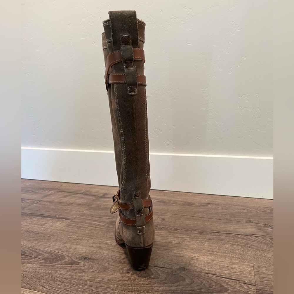 Frye Jane Strappy boot - Picture 9 of 13